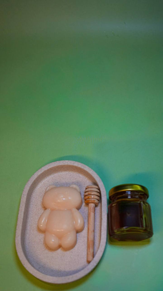 Handgemachte Ziegenmilch-Honig Bären-Seife – Sanfte Pflege & natürliche Süße