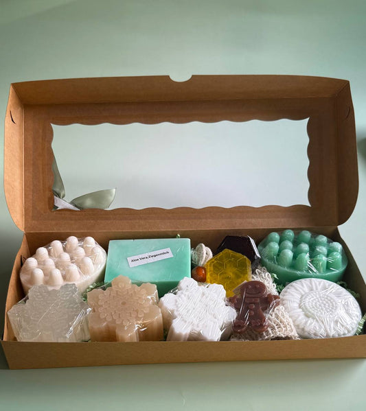 Handgemachte Frische & Pflege – 8-teilige Naturseifen Geschenkbox