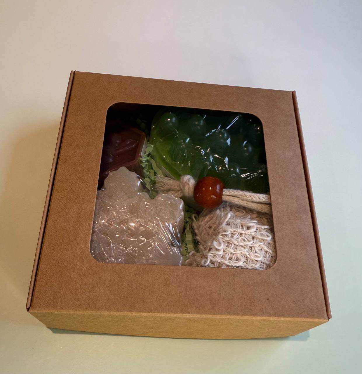 Handgemachte Pflege-Geschenkbox