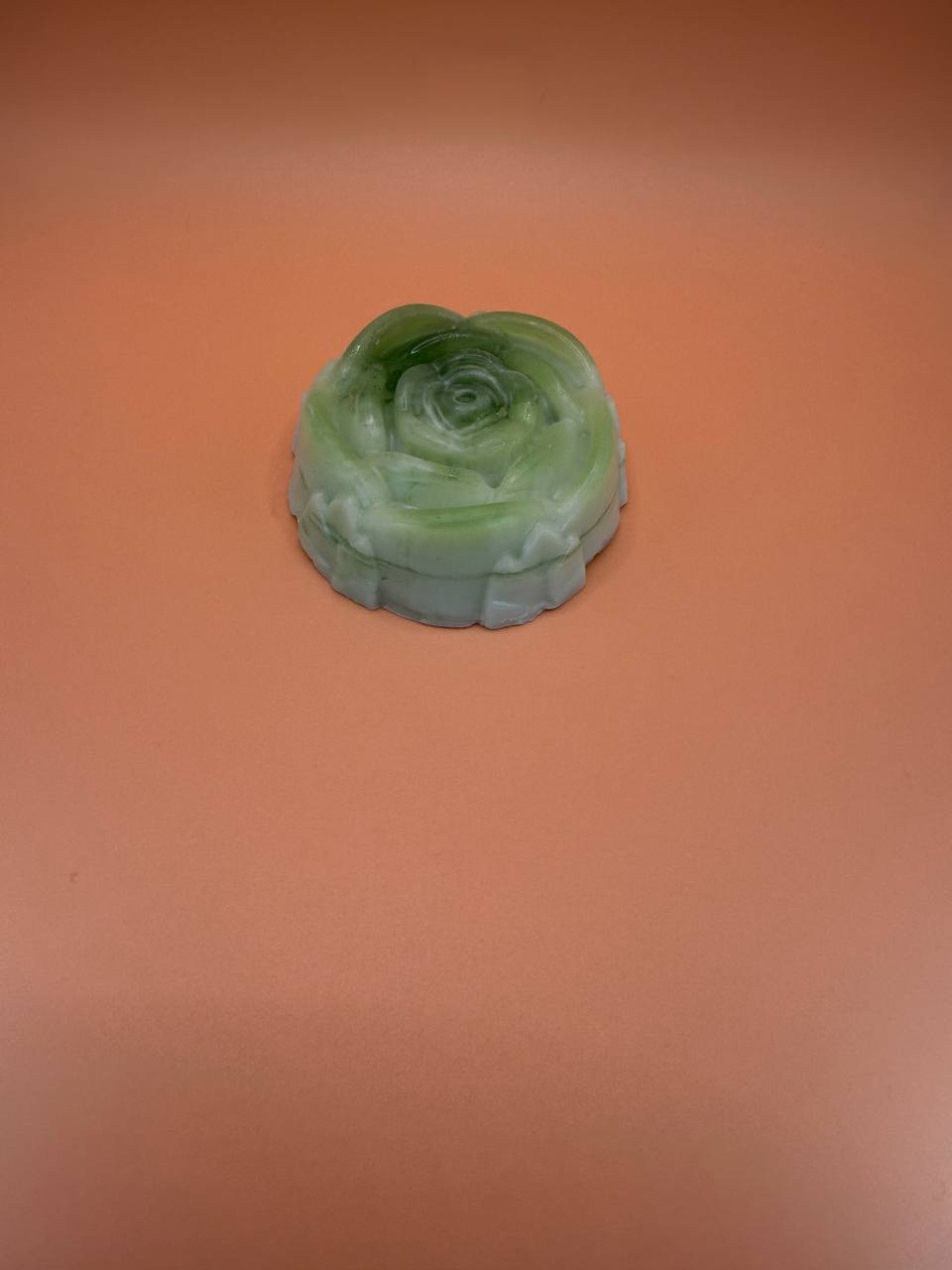 Ziegenmilch-grüner Apfel Seife in Rosenform