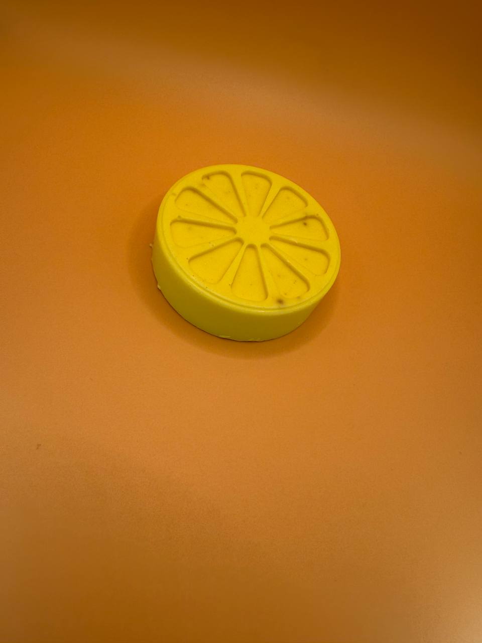 Seife mit Zitronenduft